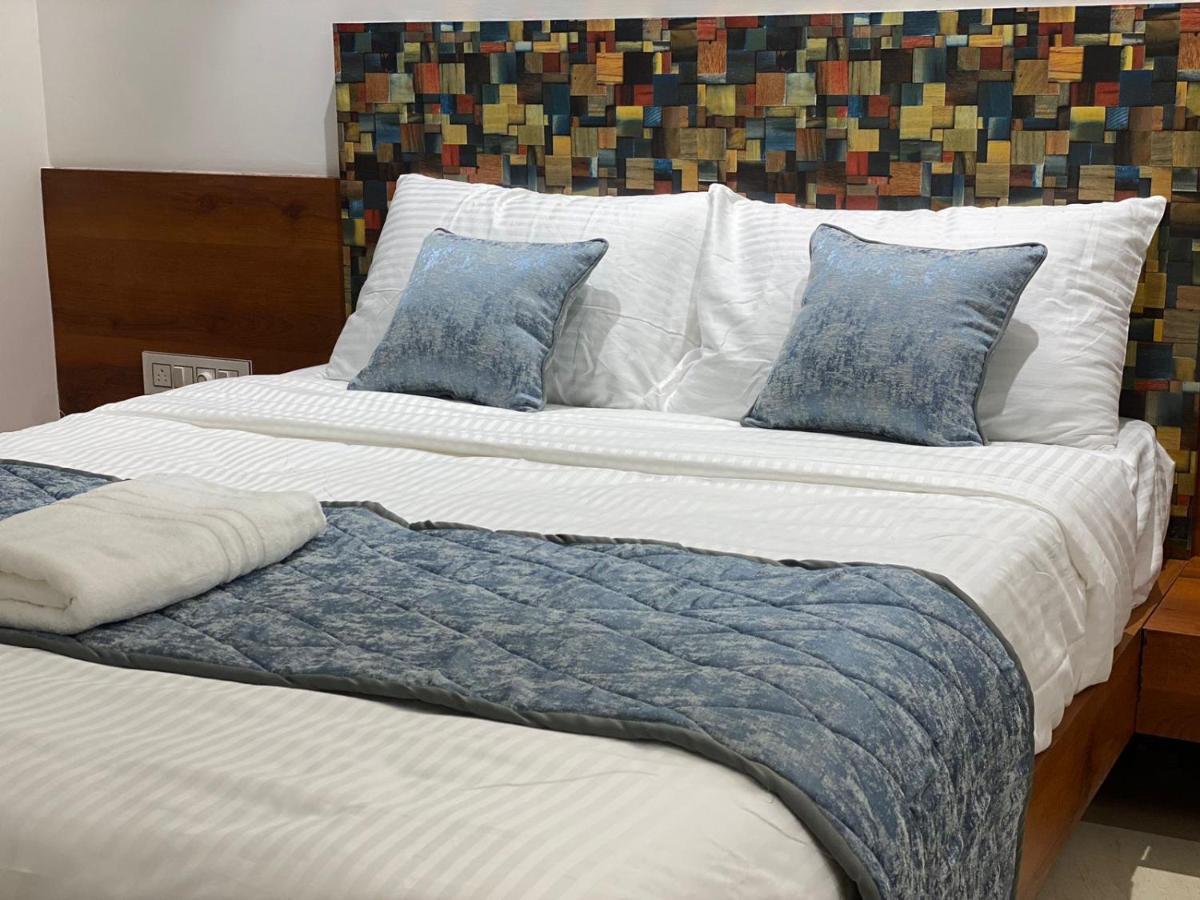 The Urban Hive Hotel Belgaum Dış mekan fotoğraf