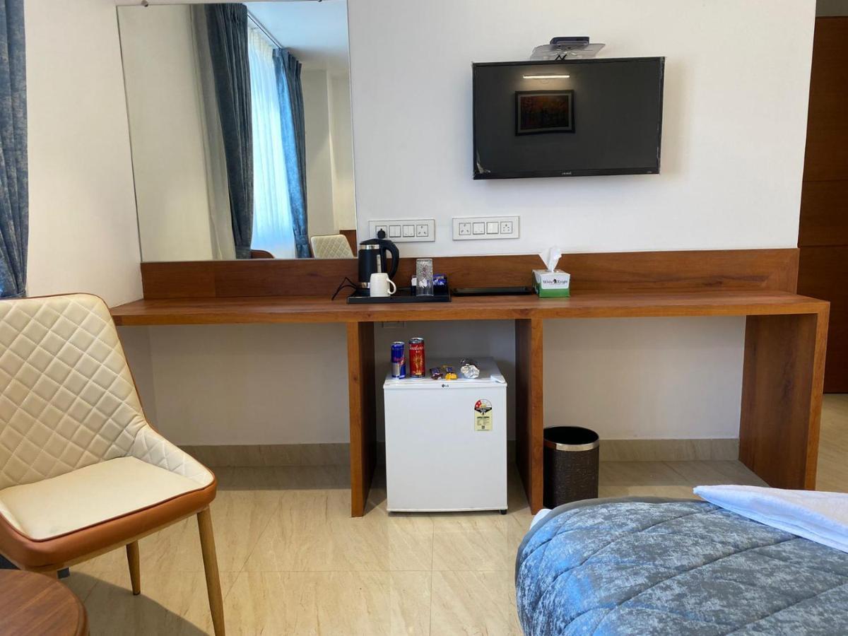 The Urban Hive Hotel Belgaum Dış mekan fotoğraf