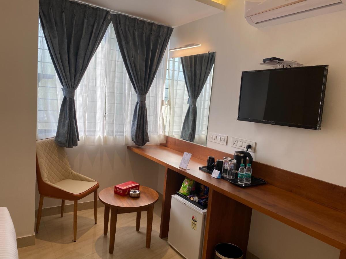 The Urban Hive Hotel Belgaum Dış mekan fotoğraf