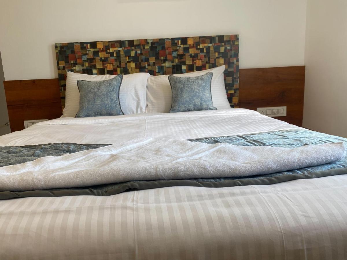 The Urban Hive Hotel Belgaum Dış mekan fotoğraf