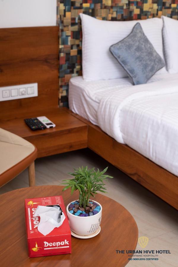 The Urban Hive Hotel Belgaum Dış mekan fotoğraf