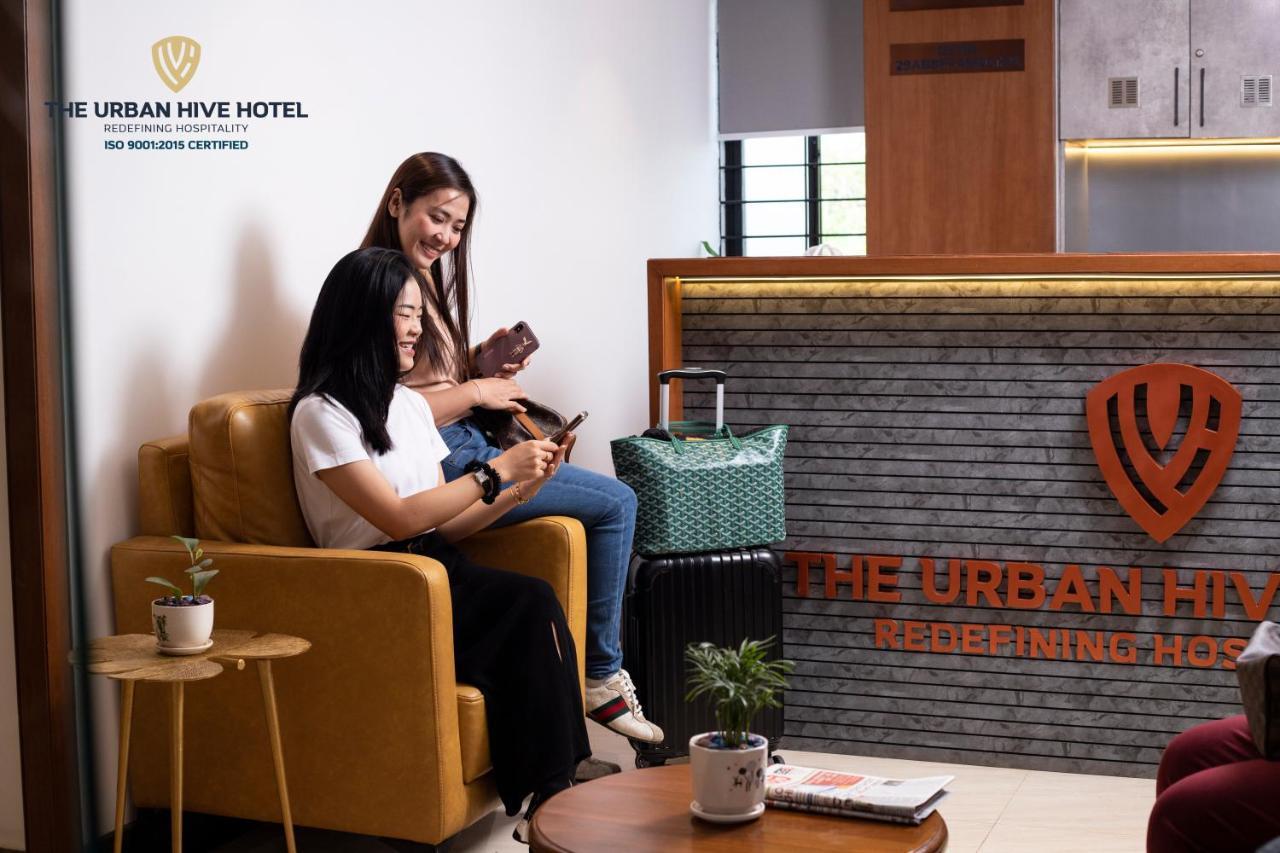 The Urban Hive Hotel Belgaum Dış mekan fotoğraf