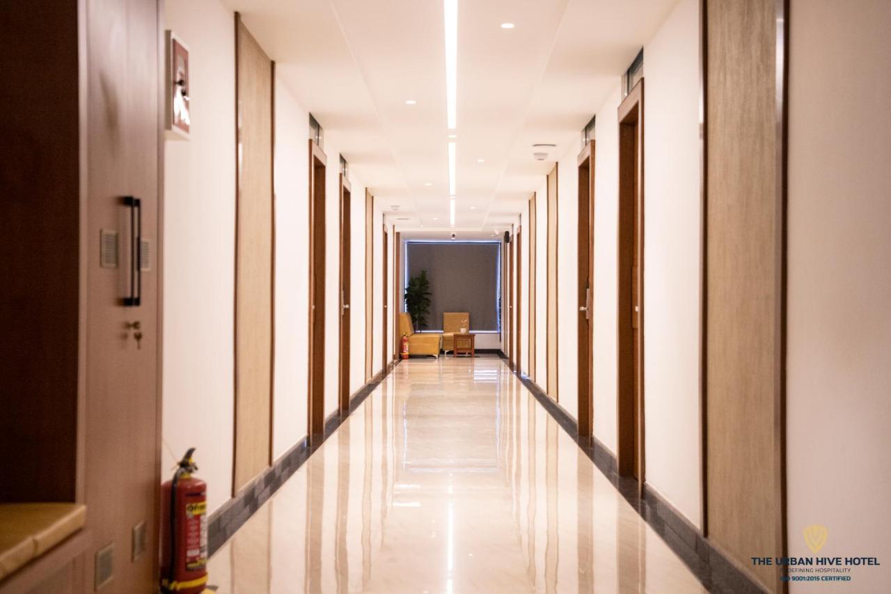 The Urban Hive Hotel Belgaum Dış mekan fotoğraf