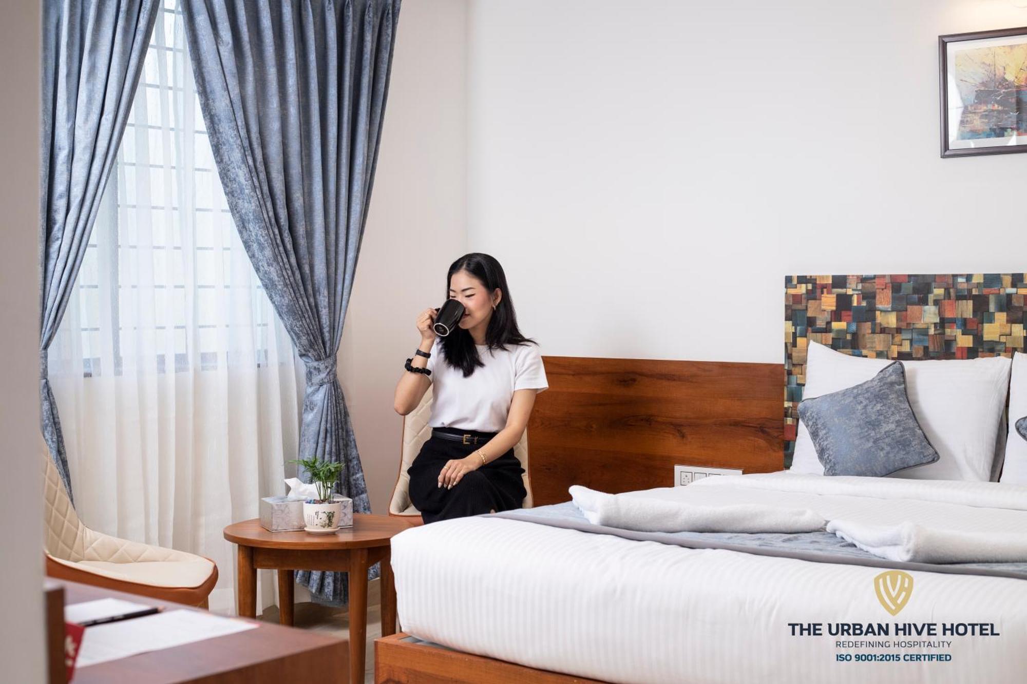 The Urban Hive Hotel Belgaum Dış mekan fotoğraf